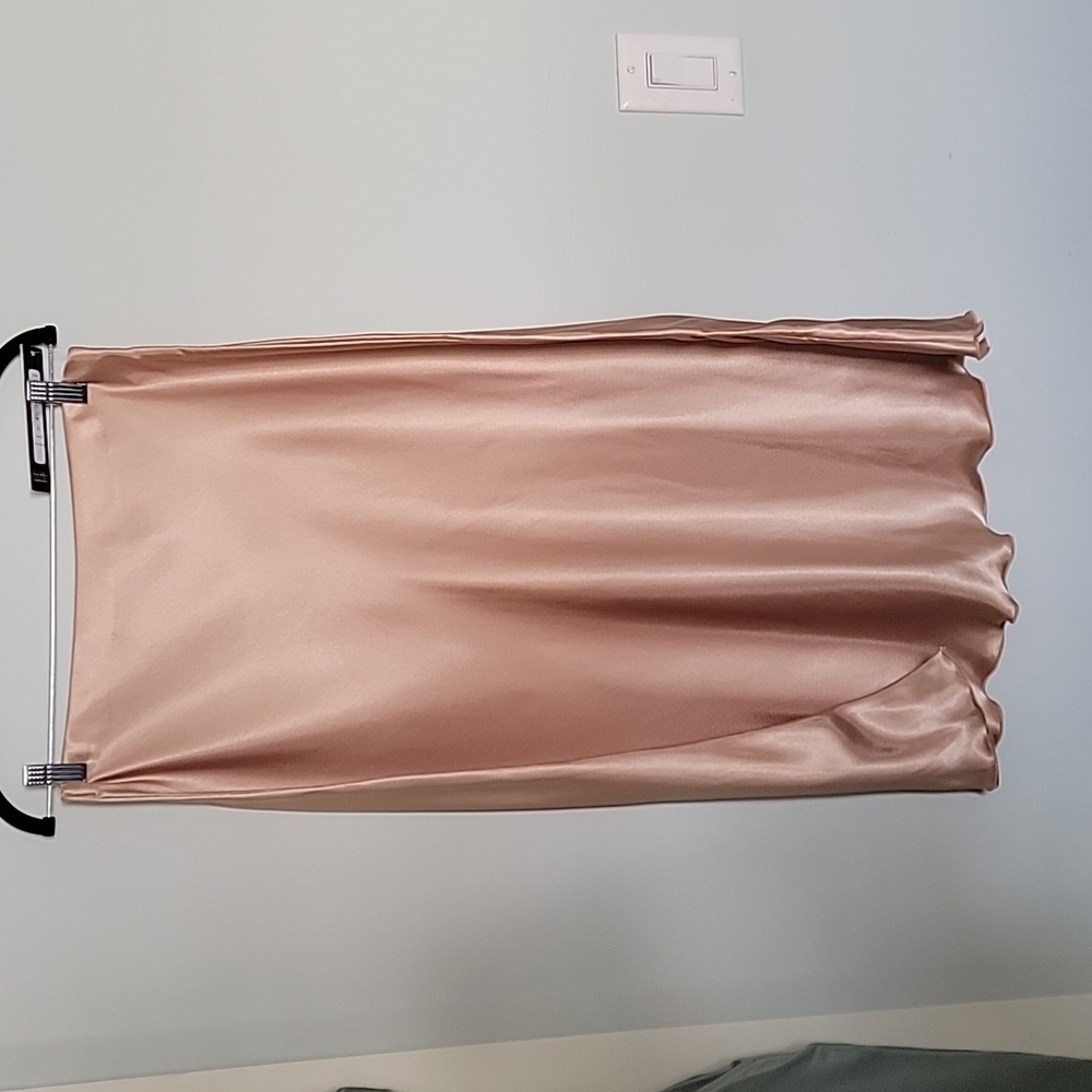 Nicole Miller Satin Champagne Skirt